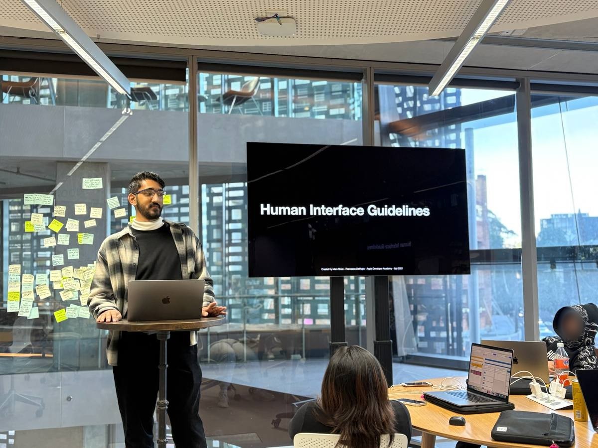 Noah presenting a session on Apple's Human Interface Guidelines.